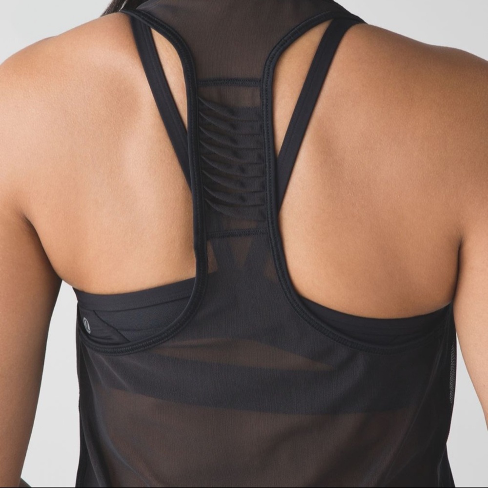 Lululemon twist around tank back mesh New!